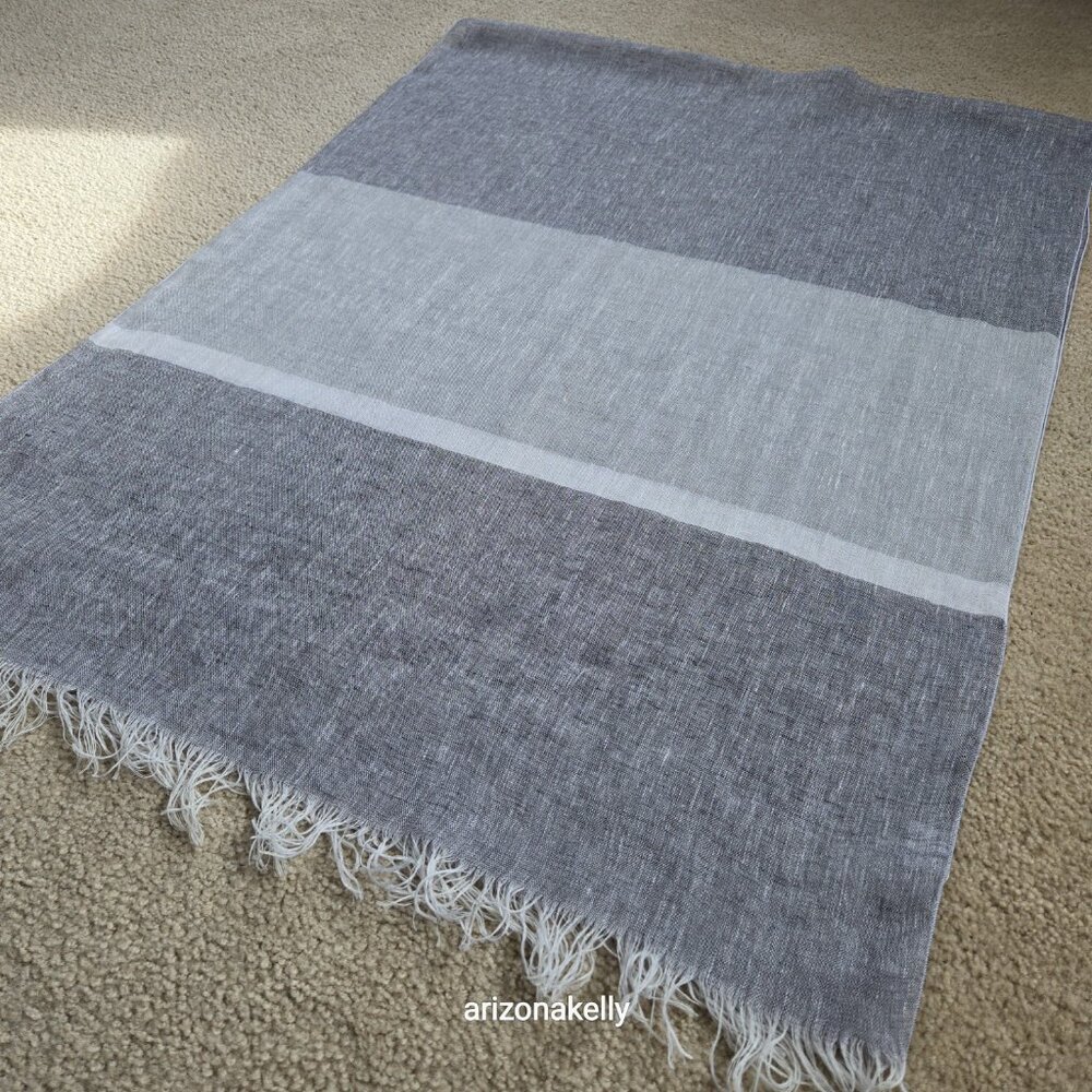 NWOT Italian Linen Scarf Grey and White PERFECT - Picture 6 of 12